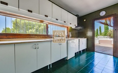 Exclusive villa with stunning panoramic views next to the Altea Golf Club